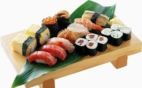 Non solo sushi, anche bocconcini di riso e pesce da mangiare in quantità a poco prezzo