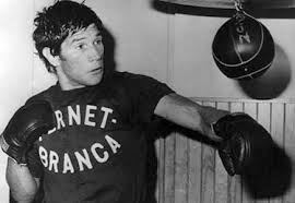 Bruno Arcari grande della boxe internazionale rimasto fedele alla sua immagine quasi schiva