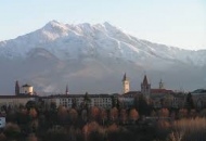 Turismo italiano e straniero in mattinata a Castelletto, in pomeriggio sarà pioggia?