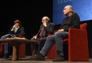 Alcune fotografie della prima conferenza del ciclo Teatro e Mare, si svolge al Duse