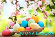 Auguri della Pasqua migliore a tutti voi che siete i nostri lettori