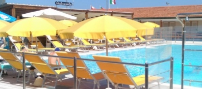 Bagno Florindo, Florindo Beach Restaurant passare giorni belli in spiaggia a Viareggio