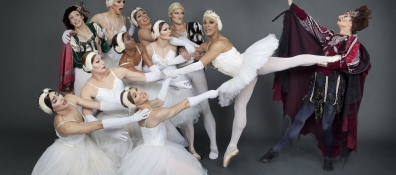 Il secondo appuntamento con la danza a Nervi. è con Les Ballets Trockadero di Montecarlo