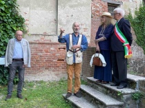 Il critico d'arte Giuseppe Castelli, il conte Niccolò Calvi di Bergolo, il sindaco Giuseppe Francesco Betti e Maria Grazia Dapuzzo
