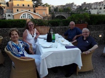 Al ristorante sotto al Tempio della Sibilla