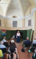 Maria Grazia Dapuzzo presenta le opere di L. Ippolito